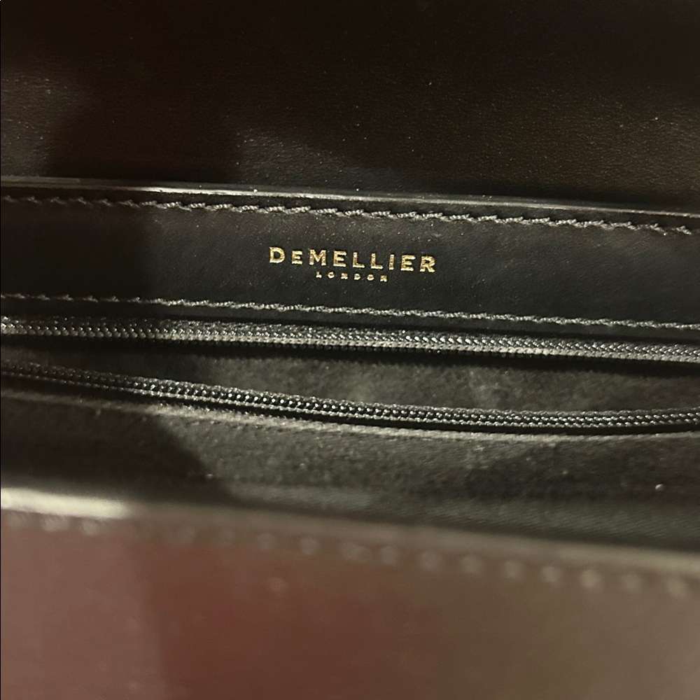 Demellier London The Vancouver Clutch- Black Smooth - Picture 5 of 7